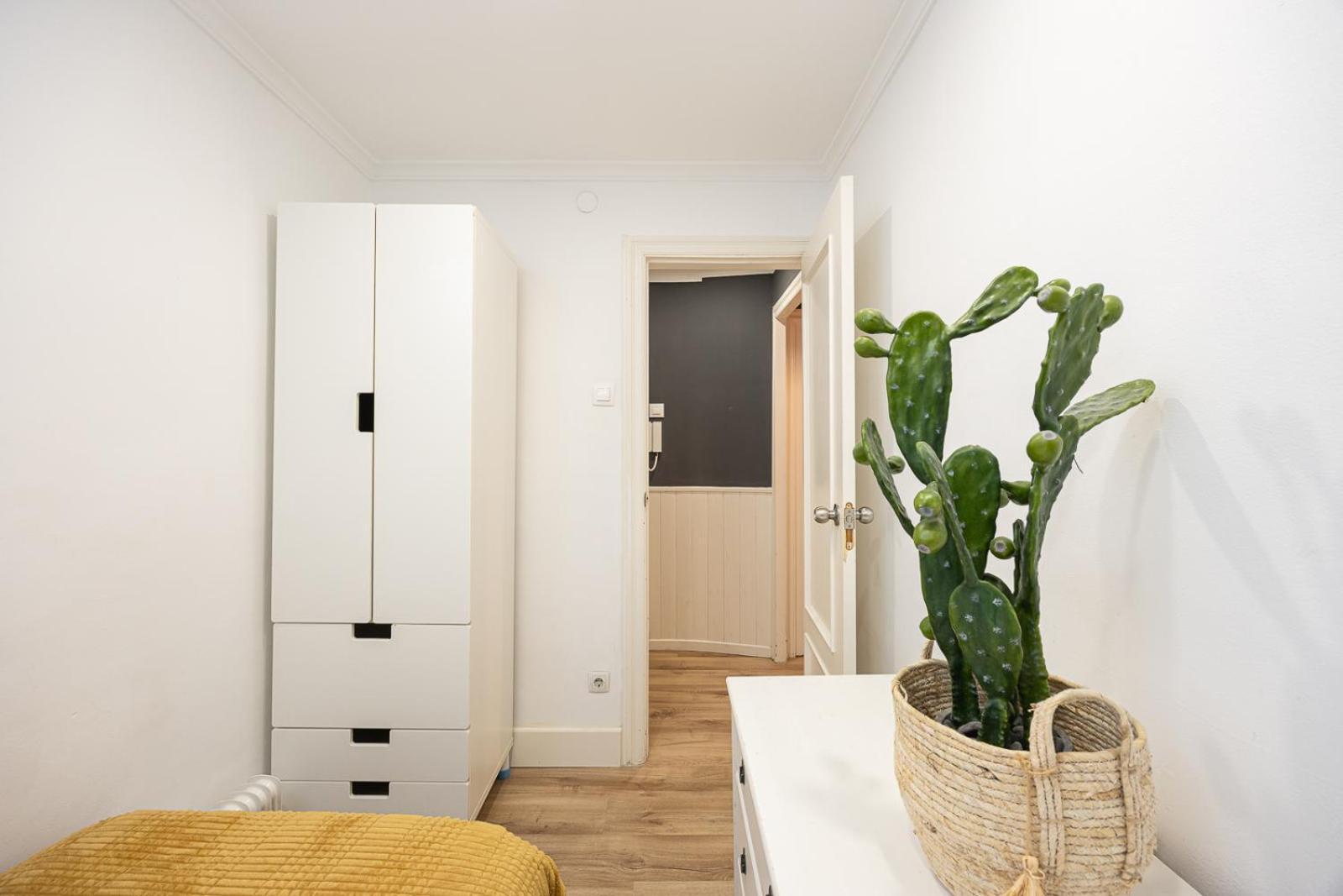 Vintage 3 Bdr Apartment เอสปูเกส เด โยเบรกาต ภายนอก รูปภาพ
